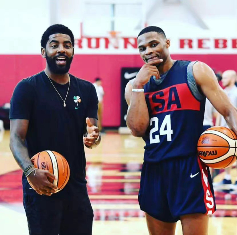 每体：库库离开巴萨因为不被信任，巴尔韦德当时看好米兰达（每体：因得不到信任库库选择告别巴萨，巴尔韦德昔日更青睐米兰达）