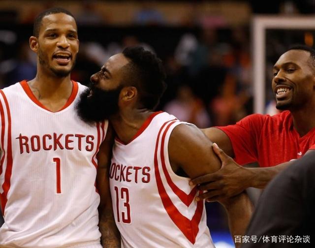 利雅得胜利2-1逆转费哈，C罗双响+补时第14分钟点射绝杀（C罗梅开二度补时第14分钟点球绝杀，利雅得胜利2-1逆转费哈）